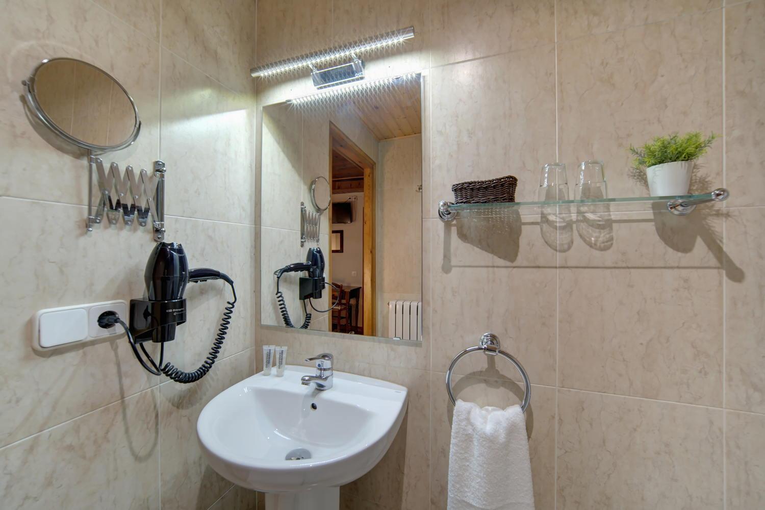 Casa Jansu * Escunhau